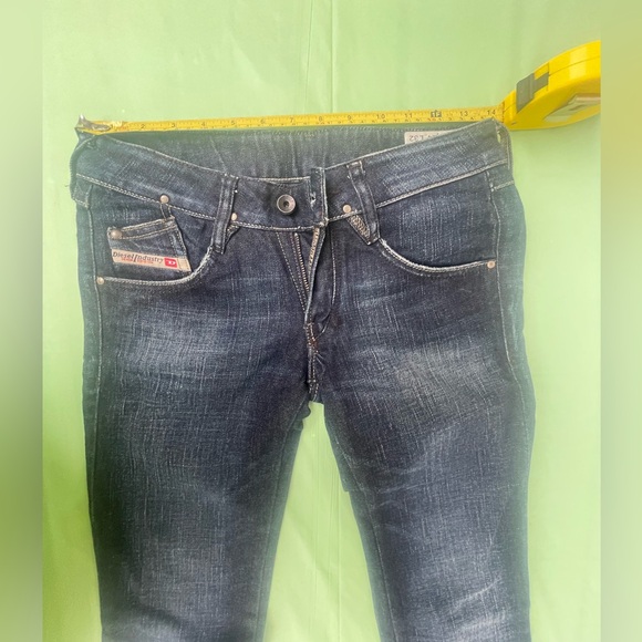 Diesel Woman’s Dark Blue Vintage CLUSH Jeans size 24 New With Tags - Picture 12 of 16